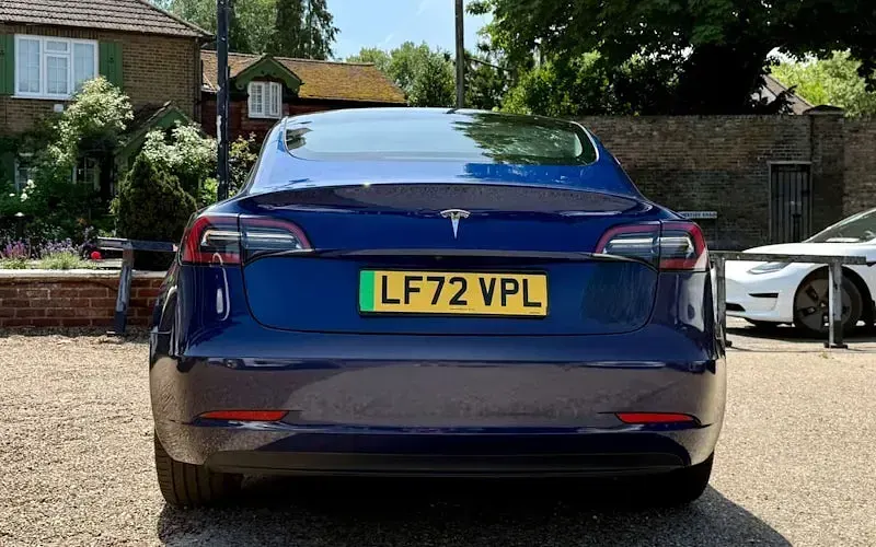 Used Tesla Model 3 Standard Range 180 kW (245 HP) 2023 Sedan