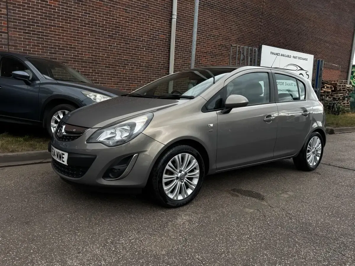 Used Vauxhall Corsa 2014 Brown Hatchback