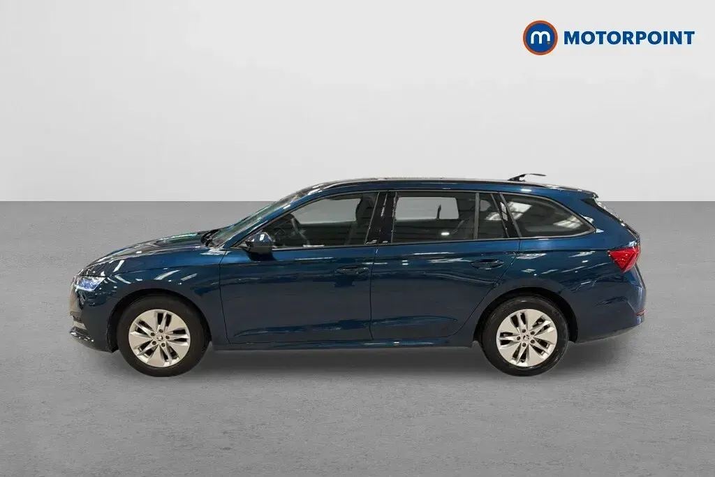 Used Skoda Octavia SE Technology 2021 Blue Estate