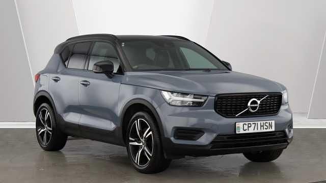 Used Volvo XC40 R-Design 194 HP (142 kW) 2022 SUV