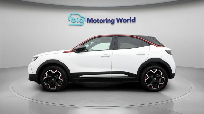 Used Vauxhall Mokka GS Line 129 HP (94 kW) 2023 White SUV
