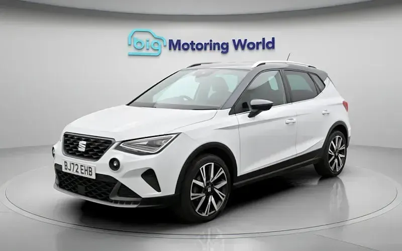 Used Seat Arona FR 110 HP (80 kW) 2022 White SUV