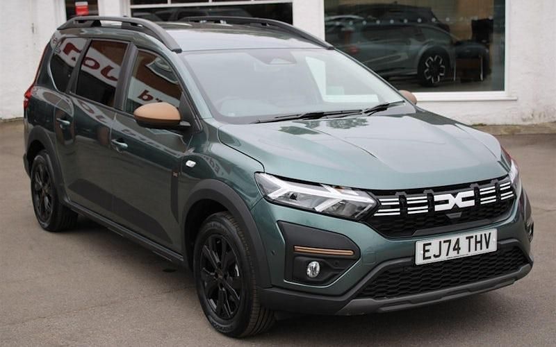 New 2025 Dacia Jogger Extreme MPV | £21,944 (A bit pricey) - Image 1/4