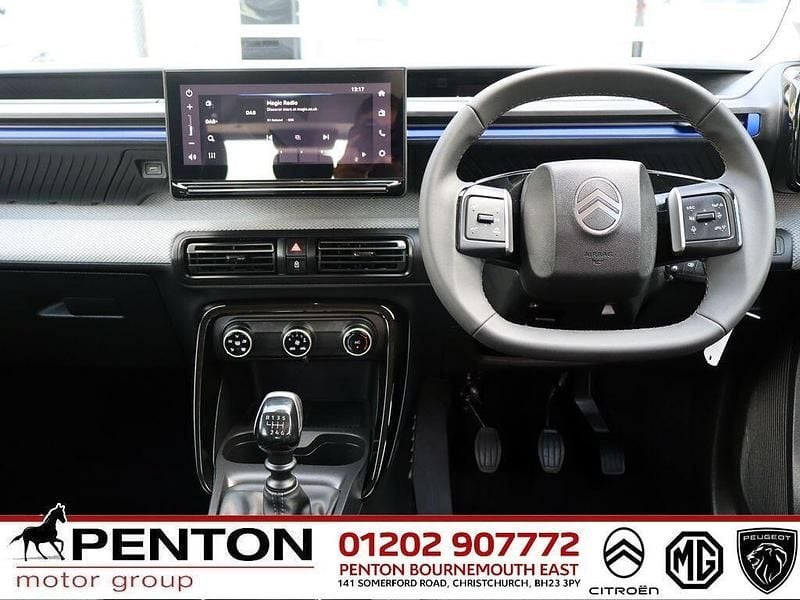 New Citroën C3 100 HP (73 kW) 2025 Black Hatchback