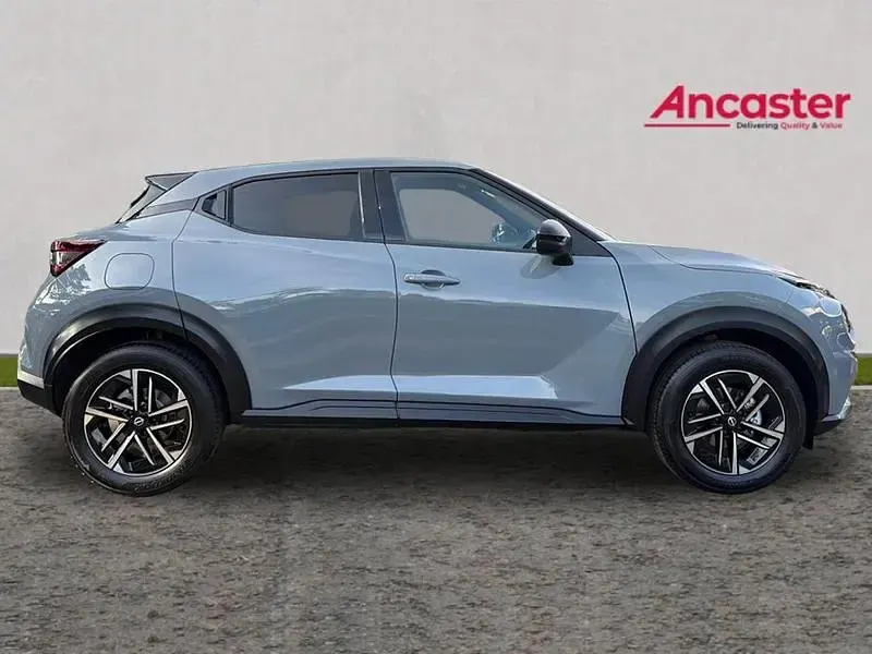 New Nissan Juke N-Connecta 114 HP (83 kW) 2026 Grey SUV