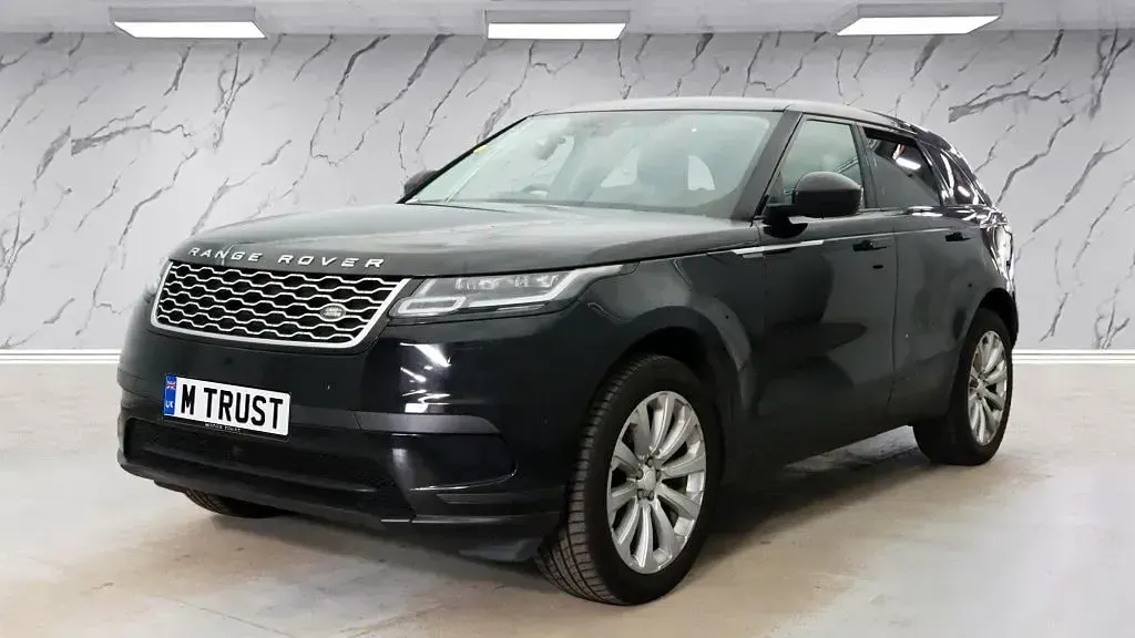 Used Land Rover Range Rover Velar S 180 HP (132 kW) 2018 Black SUV