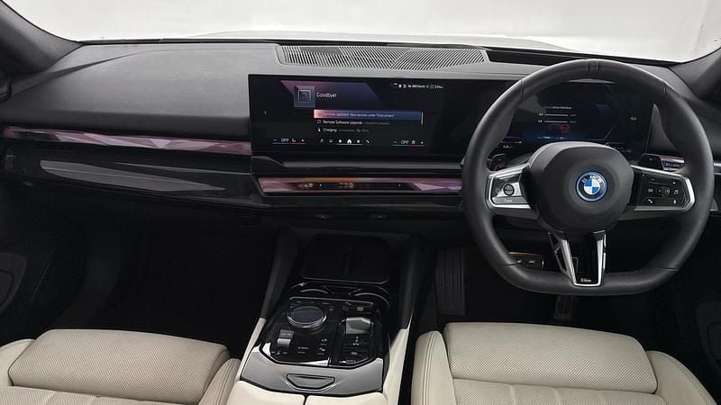 Used BMW 530e M Sport 295 HP (216 kW) 2025 Grey Estate