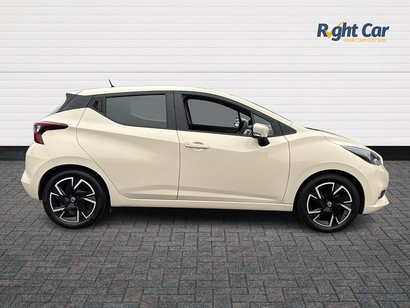 Used Nissan Micra Acenta 92 HP (67 kW) 2022 White Hatchback