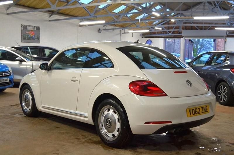 Used VW Beetle Design 2012 White Hatchback
