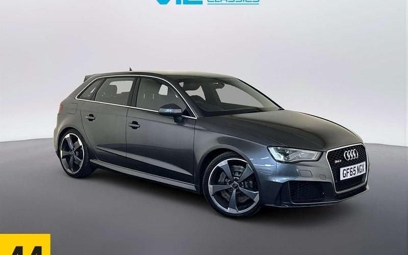 Used Audi RS3 Performance 367 HP (269 kW) 2015 Sedan