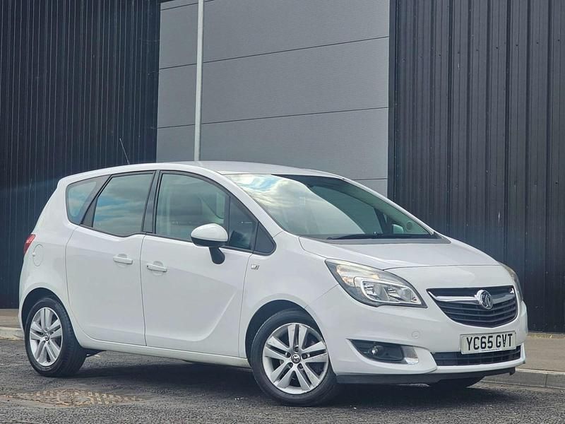 White Used 2015 Vauxhall Meriva MPV | £5,490 (Fair price) - Image 1/4