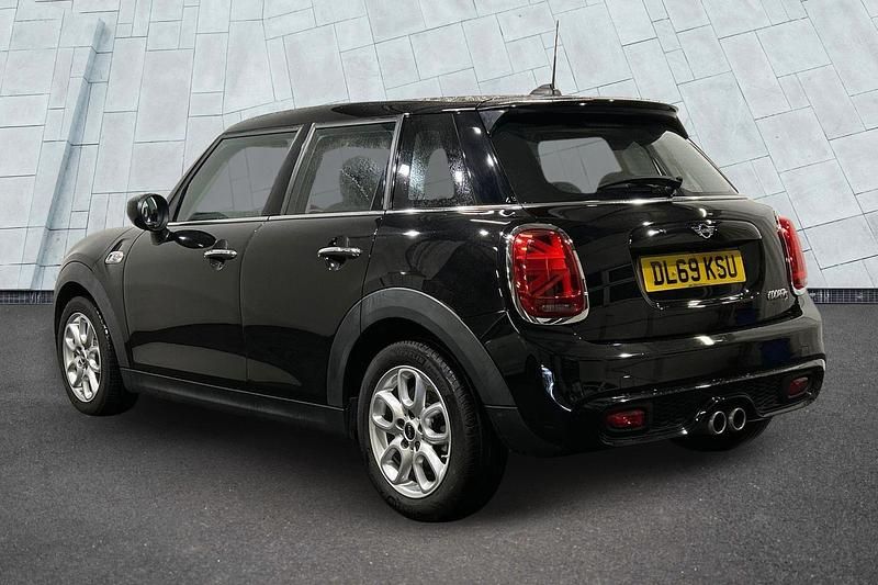 Used Mini Cooper S Classic 189 HP (139 kW) 2020 Black Hatchback