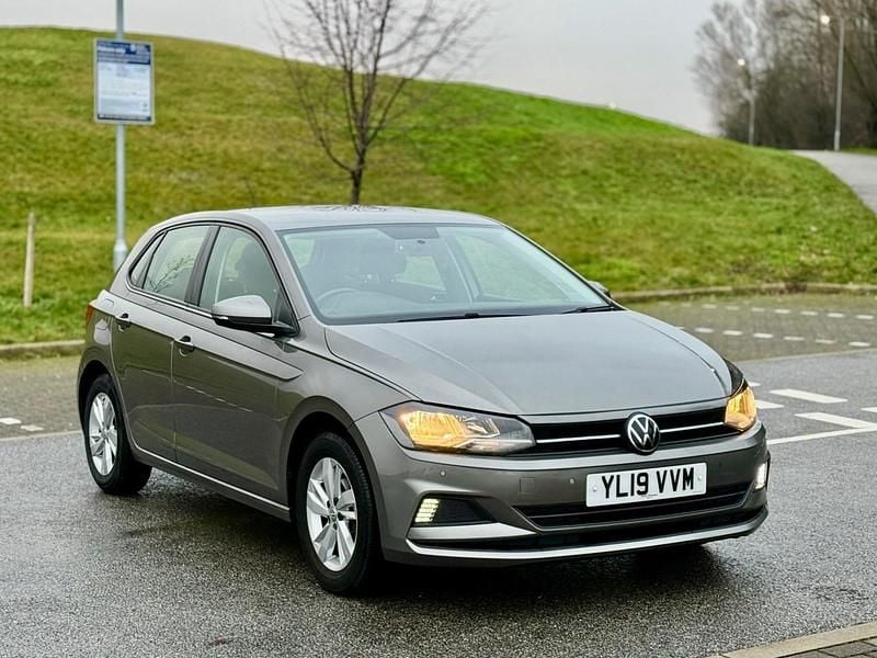 Grey Used 2019 VW Polo SE Hatchback | £6,995 (Good price) - Image 1/4