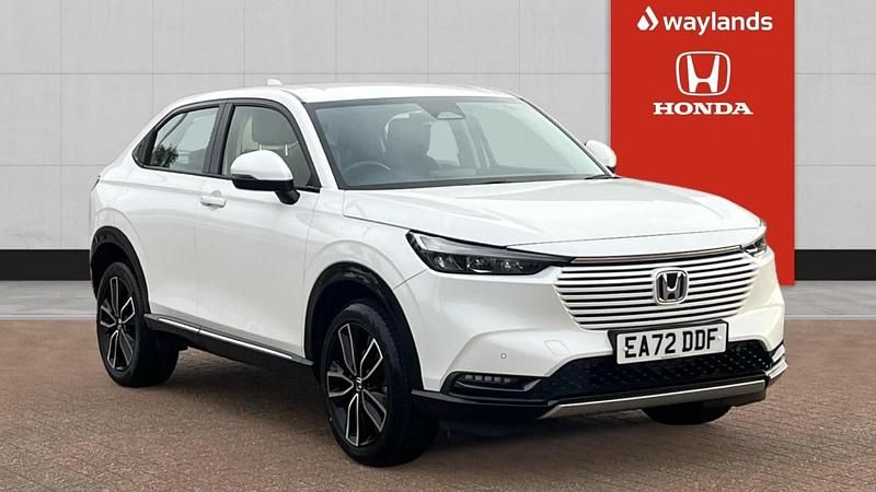 White Used 2022 Honda HR-V Advance SUV | £22,390 (Fair price) - Image 1/4