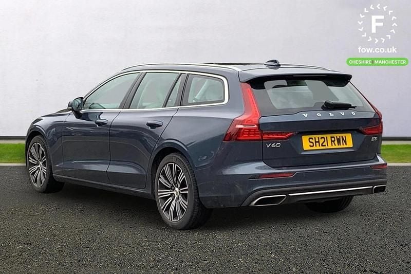 Used Volvo V60 Inscription 2021 Blue Estate