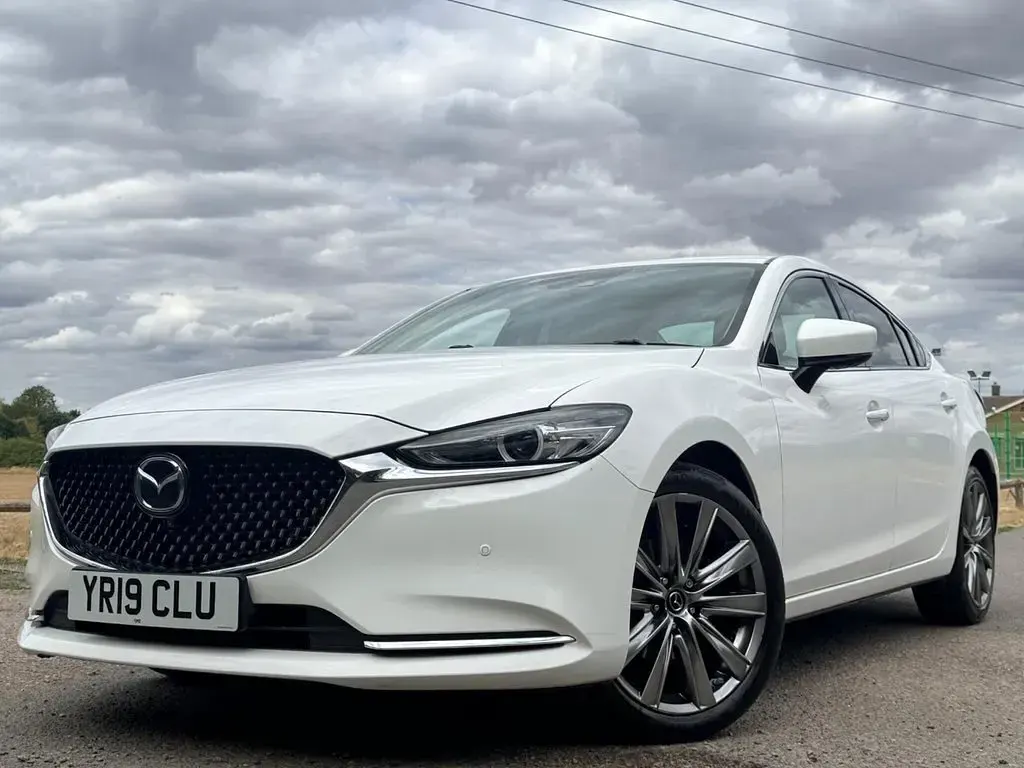 Used Mazda 6 Inclusive 165 HP (121 kW) 2019 White Sedan