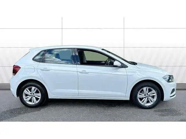 Used VW Polo SE 95 HP (69 kW) 2019 White Hatchback