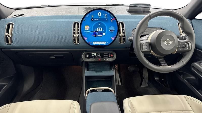 Used Mini Countryman 168 HP (123 kW) 2024 Blue SUV
