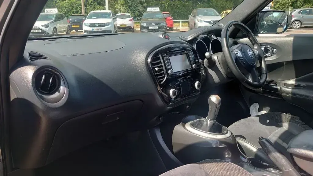 Used Nissan Juke 112 HP (82 kW) 2019 Grey SUV