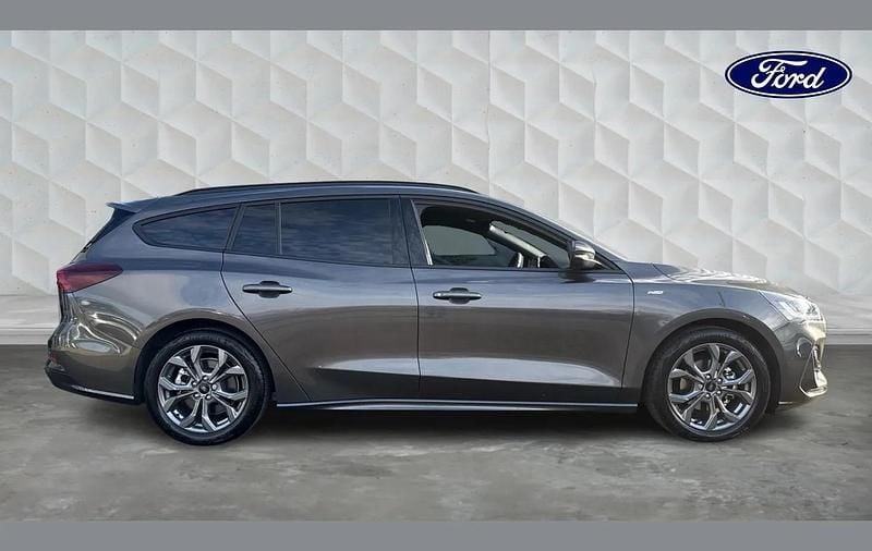 Used Ford Focus ST-Line 153 HP (112 kW) 2025 Grey Estate