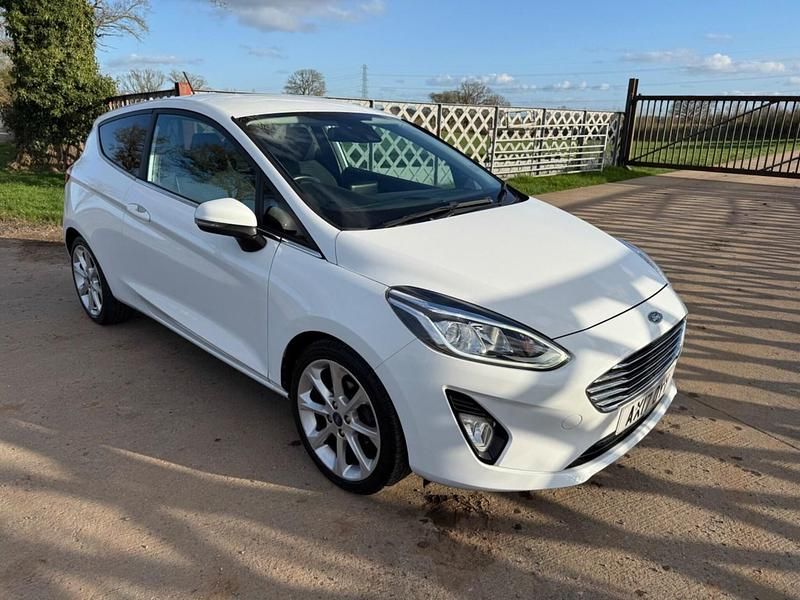 Used Ford Fiesta Titanium 2017 White Hatchback