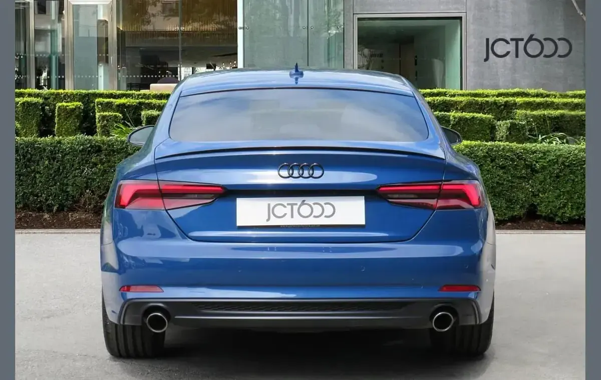 Used Audi A5 Black Edition 147 HP (108 kW) 2019 Blue Coupe