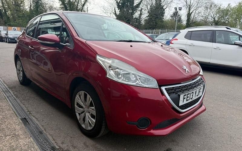 Usado Peugeot 208 Access 68 HP (50 kW) 2013 Vermelho Citadino