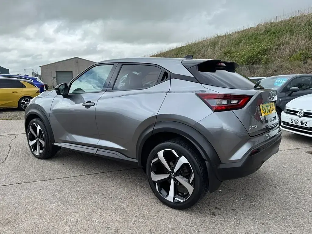 Used Nissan Juke S 114 HP (83 kW) 2020 Grey SUV