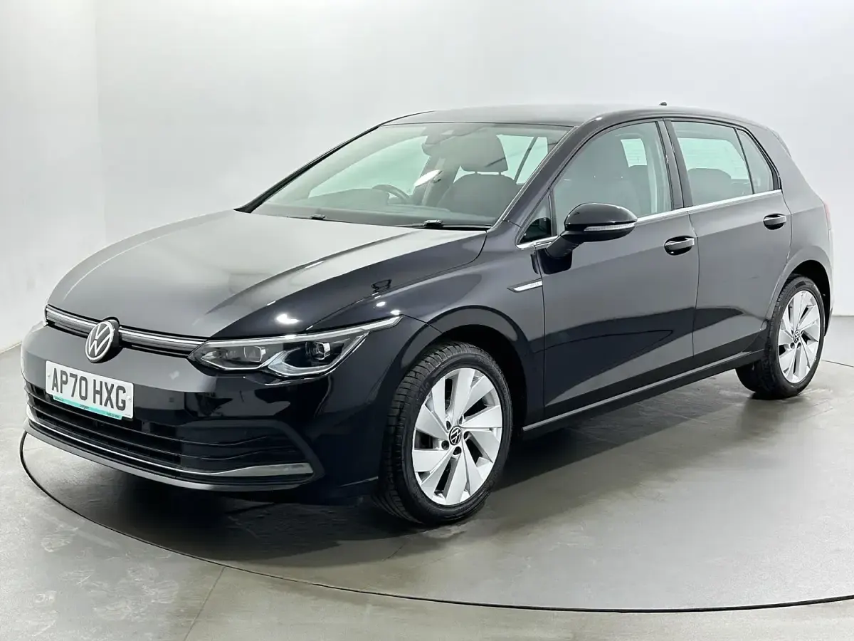 Used VW Golf VII Style 130 HP (95 kW) 2020 Black Hatchback