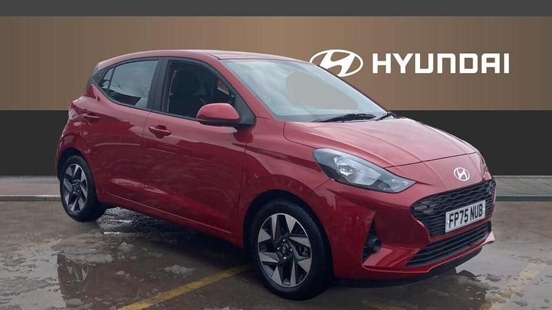 Red New 2025 Hyundai i10 Advanced Hatchback | £15,764 (Fair price) - Image 1/3
