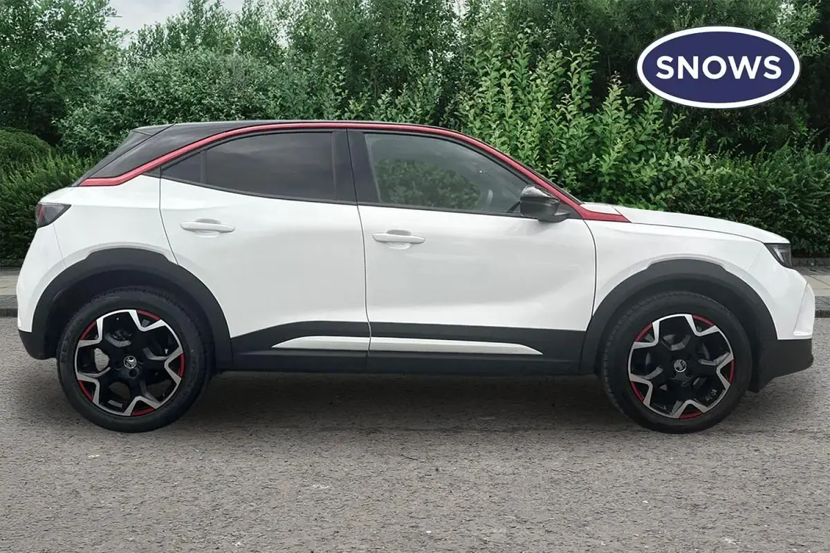 Used Vauxhall Mokka S 100 HP (73 kW) 2024 White SUV