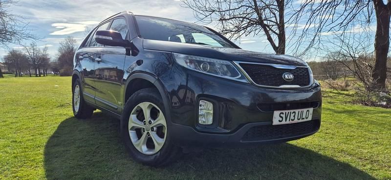 Black Used 2013 Kia Sorento SUV | £4,850 (Good price) - Image 1/4