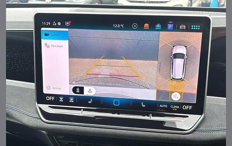 Used VW Passat R-line 272 HP (200 kW) 2025 Black Estate