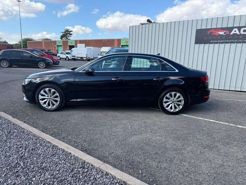 Usado Audi A4 Comfort 2018 Preto Sedan