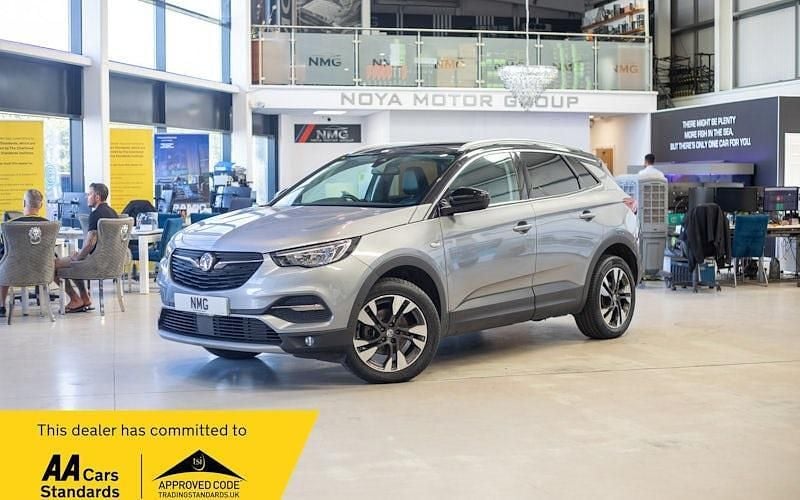 Used 2021 Vauxhall Grandland X SRi SUV | £10,399 (Good price) - Image 1/4