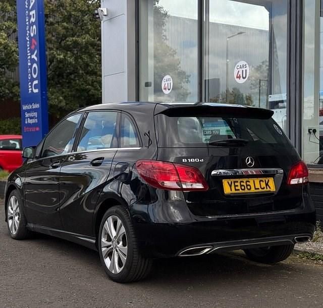 Used Mercedes B180 Executive 109 HP (80 kW) 2016 Black MPV