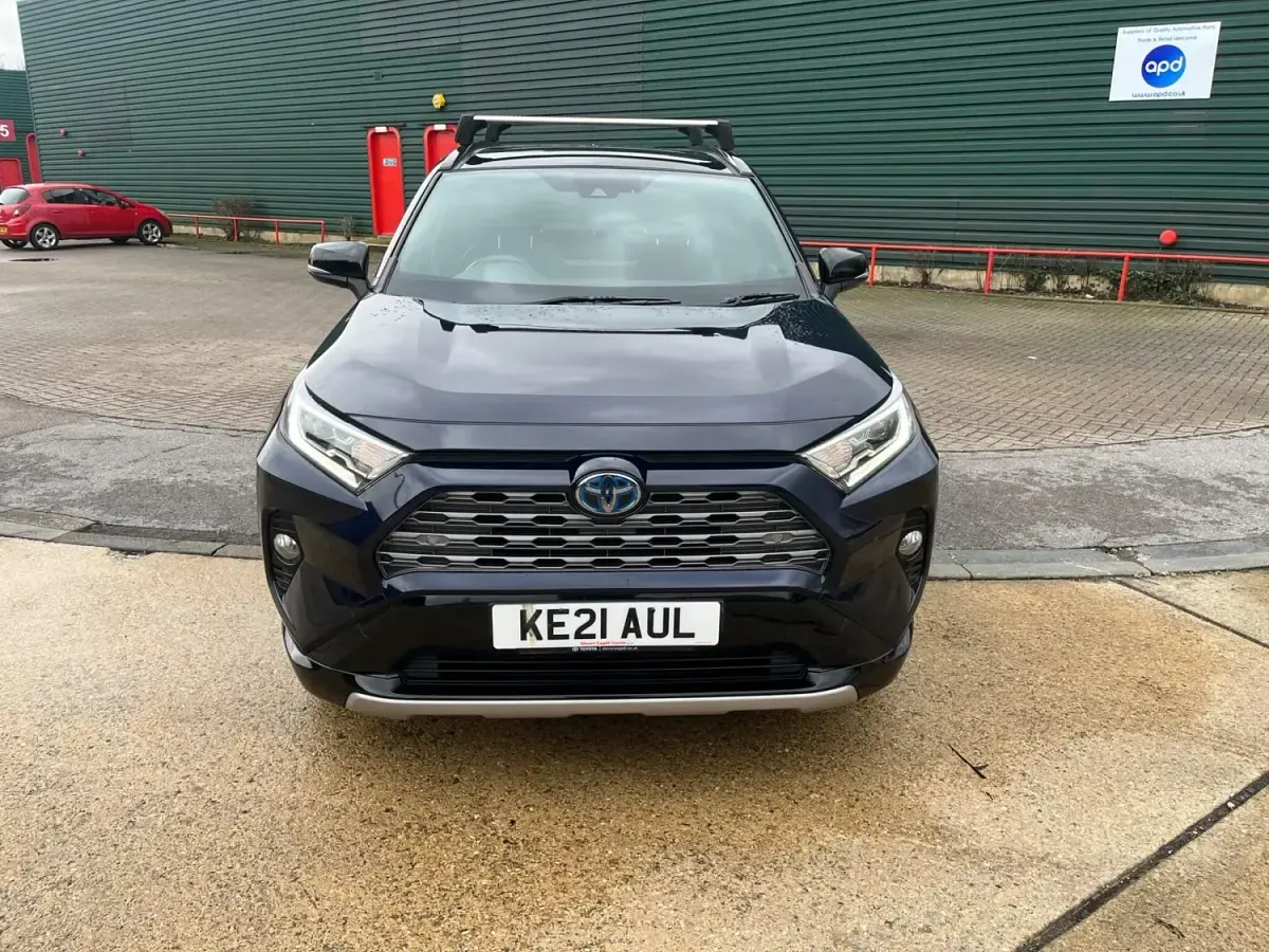 Used Toyota RAV4 2021 Blue/black Estate