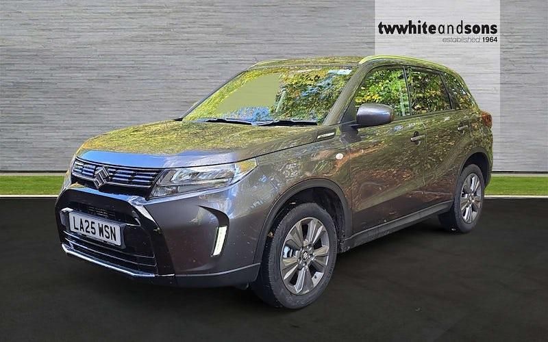 Titan grey Used 2025 Suzuki Vitara Estate | £22,450 (Expensive) - Image 1/4