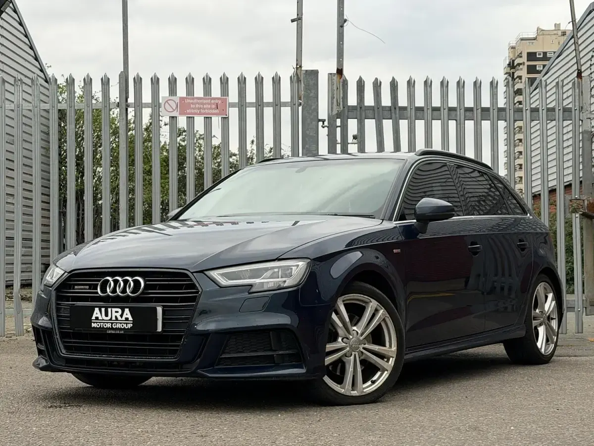 Used Audi A3 Sportback S-Line 184 HP (135 kW) 2016 Blue Hatchback