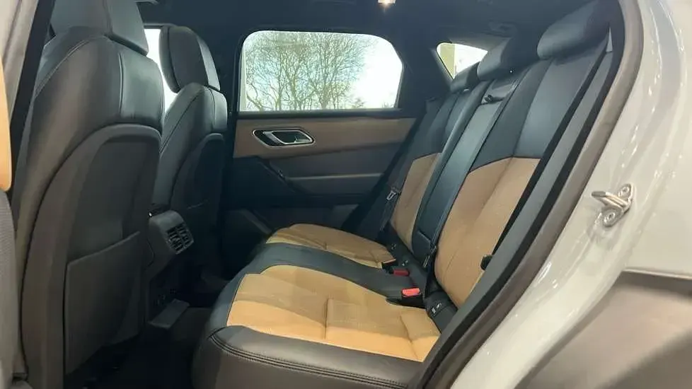 Used Land Rover Range Rover Velar HSE Dynamic 300 HP (220 kW) 2024 Grey SUV
