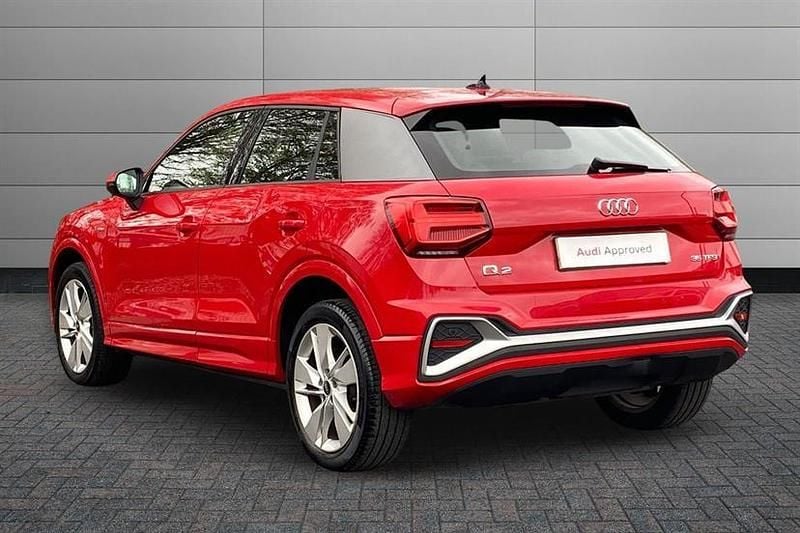 Used Audi Q2 S-Line 150 HP (110 kW) 2023 Red SUV