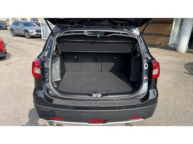 Used Suzuki SX4 S-Cross SZ-T 129 HP (94 kW) 2021 Black SUV