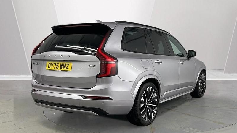 Used Volvo XC90 Plus 247 HP (181 kW) 2025 Silver SUV