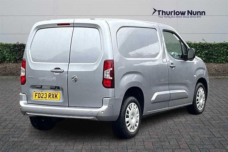 Used Vauxhall Combo 100 HP (73 kW) 2023 Grey MPV