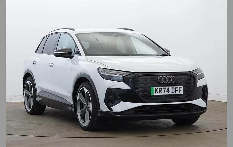 White Used 2024 Audi Q4 e-tron Black Edition SUV | £37,995 (Fair price) - Image 1/4