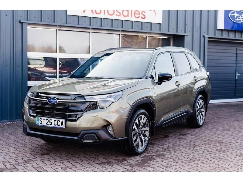 Autumn green metallic New 2025 Subaru Forester SUV | £39,995 (Good price) - Image 1/4