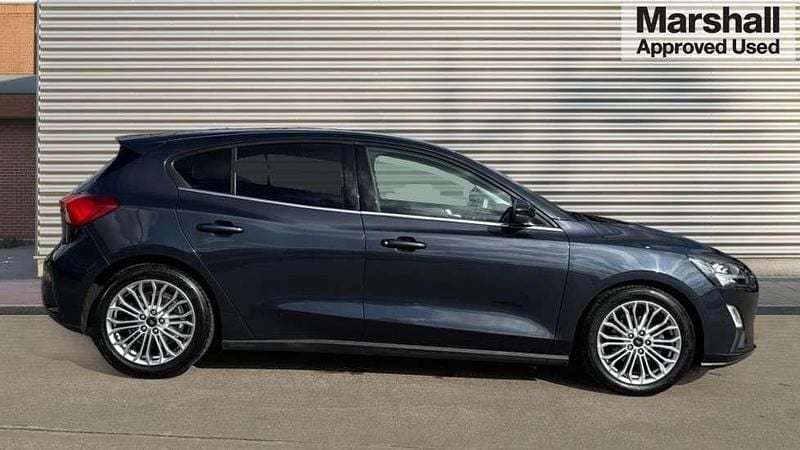 Used Ford Focus Titanium X 125 HP (91 kW) 2021 Blue Hatchback