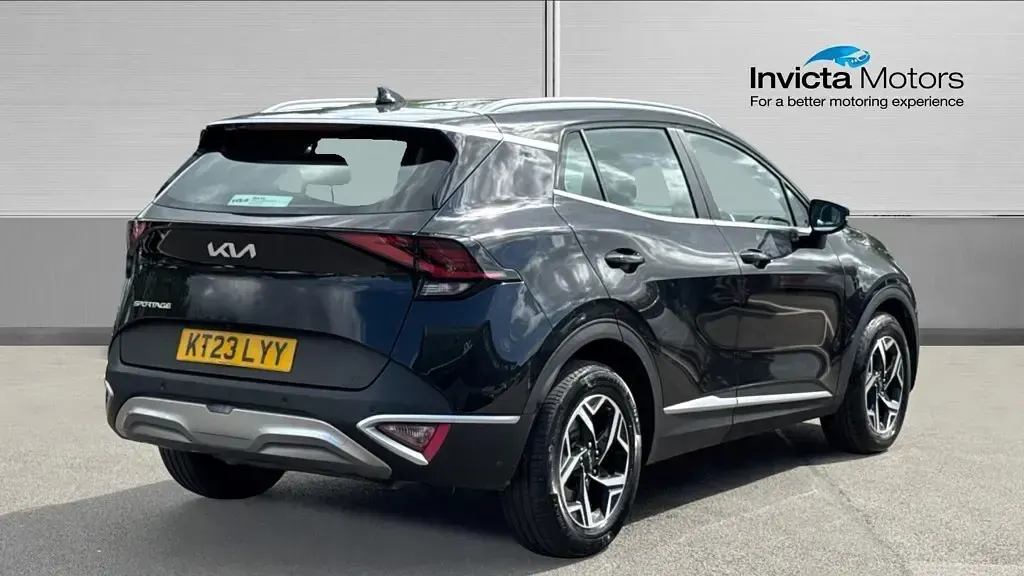 Used Kia Sportage 148 HP (108 kW) 2023 Phantom black metallic SUV