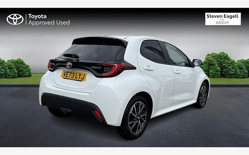 Used Toyota Yaris Hybrid Design 116 HP (85 kW) 2025 Hatchback