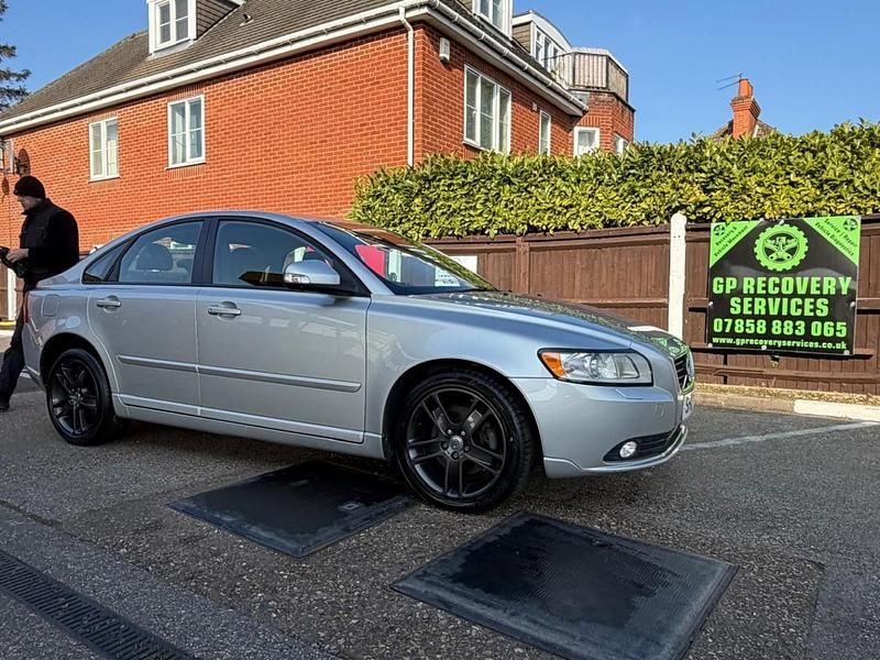 Used Volvo S40 SE 150 HP (110 kW) 2012 Silver Sedan